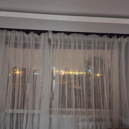 Apartament - 2 Pokoje W Lodzi - Blisko Atlas Arena, Zoo, Centrum, Piotrkowska Exteriör bild